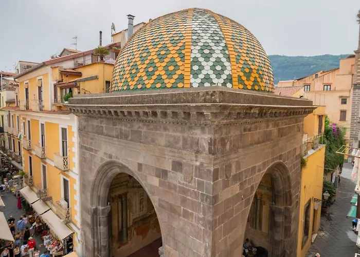 Palazzo Ammone - Sedil Dominova 아파트
